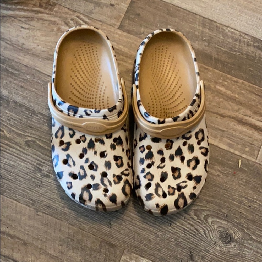Crocs